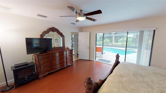 4952 RUTLAND GATE, Sarasota, FL 34235