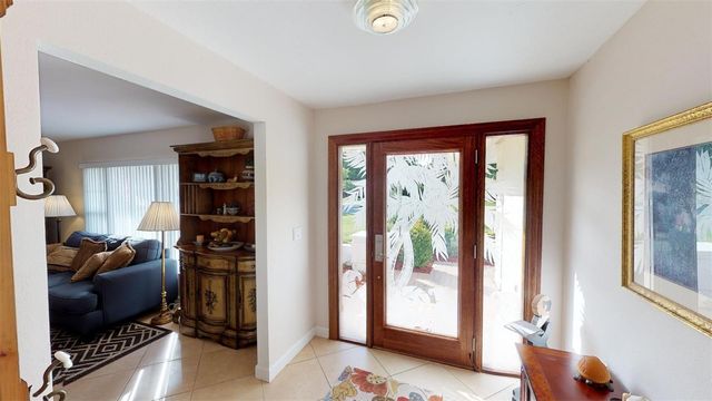 4952 RUTLAND GATE, Sarasota, FL 34235