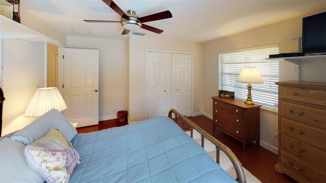 4952 RUTLAND GATE, Sarasota, FL 34235