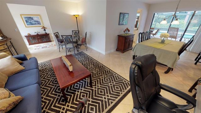 4952 RUTLAND GATE, Sarasota, FL 34235