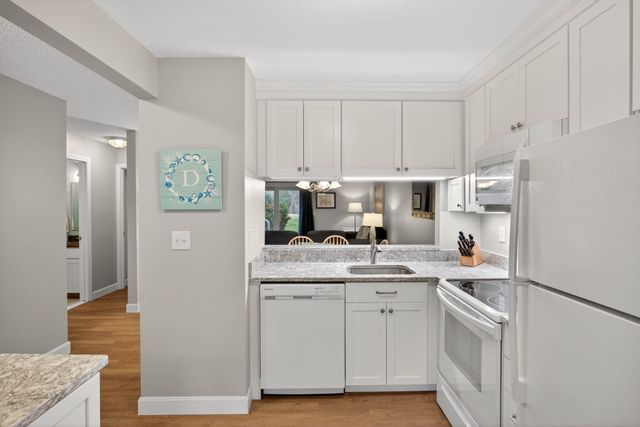 104 Chilton Lane UNIT 104, Brewster, MA 02631