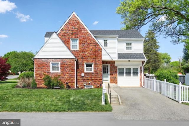 400 EDGEHILL RD, York, PA 17403