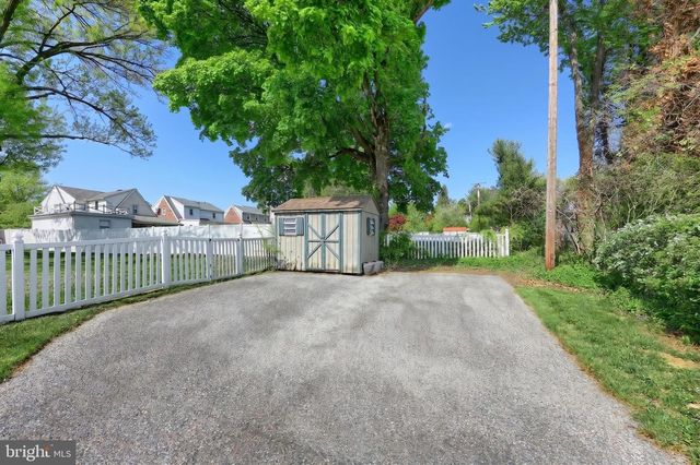 400 EDGEHILL RD, York, PA 17403