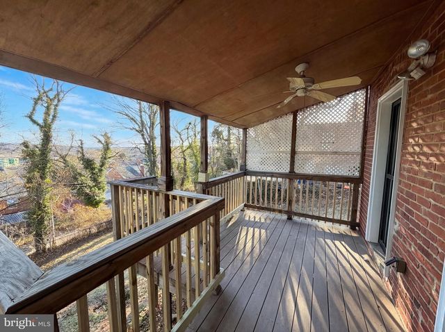 701 ATLANTIC ST SE, Washington, DC 20032