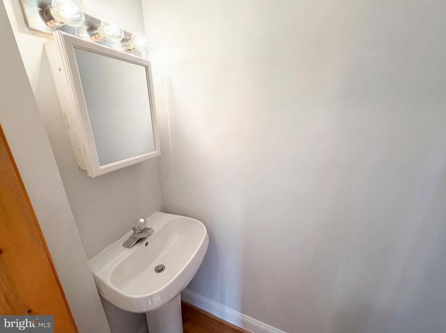 701 ATLANTIC ST SE, Washington, DC 20032