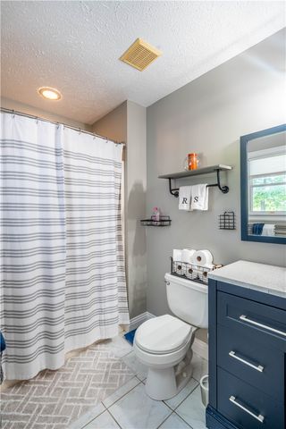 228 Country View Drive, Lower Burrell, PA 15068