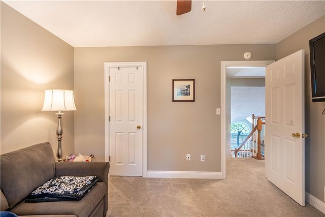 228 Country View Drive, Lower Burrell, PA 15068