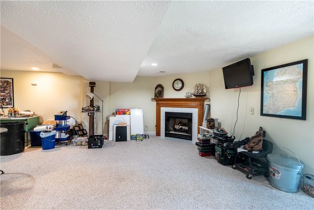 228 Country View Drive, Lower Burrell, PA 15068