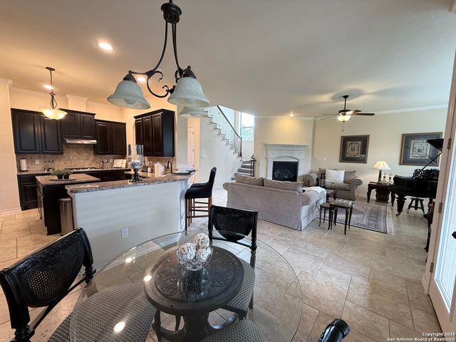 25215 Estancia, San Antonio, TX 78260