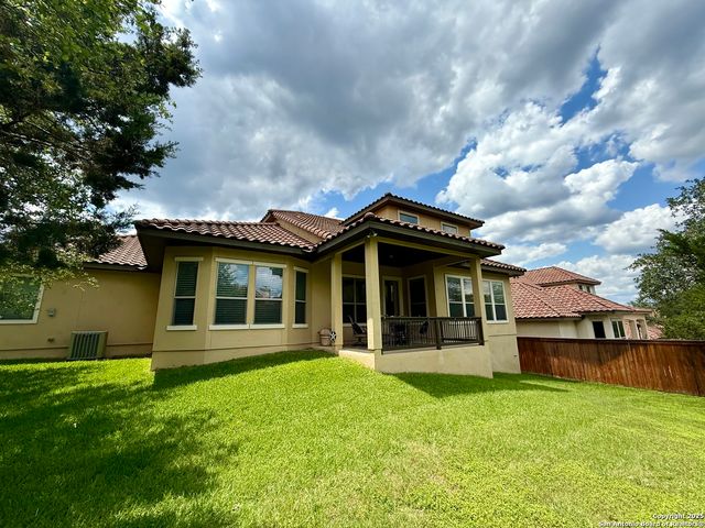 25215 Estancia, San Antonio, TX 78260