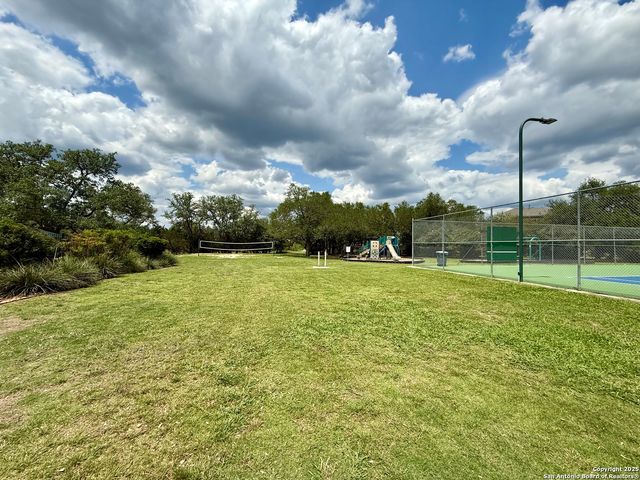 25215 Estancia, San Antonio, TX 78260