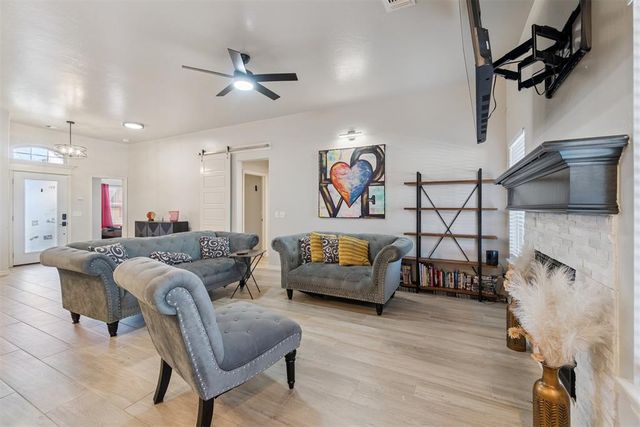 9913 NW 143rd Street, Yukon, OK 73099