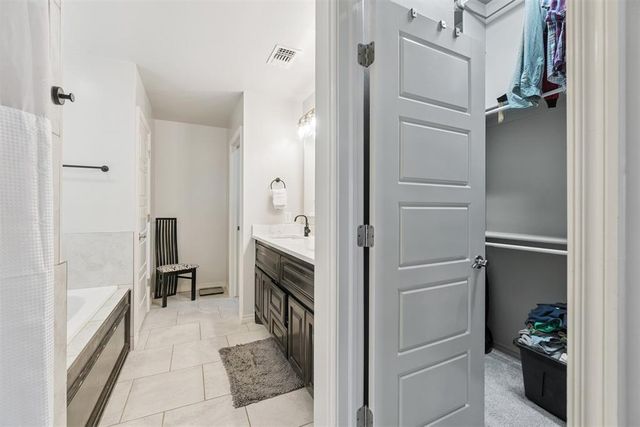 9913 NW 143rd Street, Yukon, OK 73099