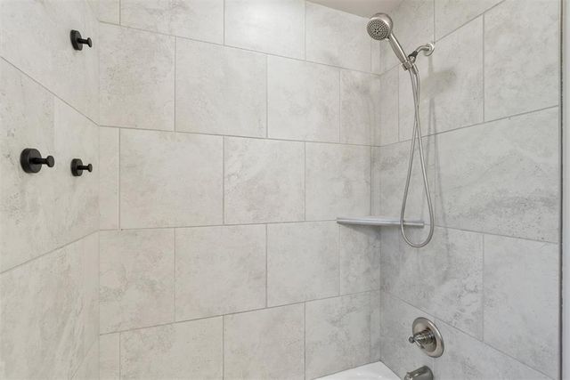 9913 NW 143rd Street, Yukon, OK 73099