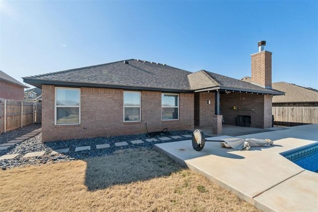 9913 NW 143rd Street, Yukon, OK 73099