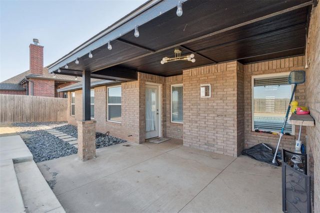 9913 NW 143rd Street, Yukon, OK 73099