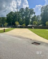 19558 County Road 8, Gulf Shores, AL 36542