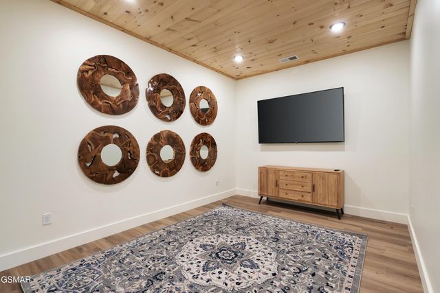 1226 Reedmont Way, Sevierville, TN 37876