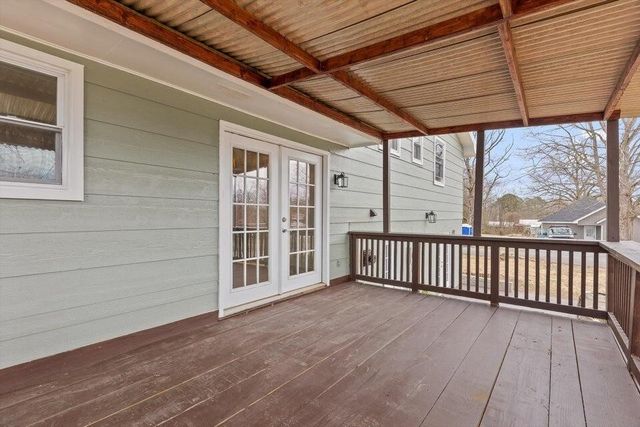 302 Locust Street, Englewood, TN 37329