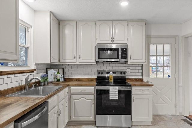 302 Locust Street, Englewood, TN 37329
