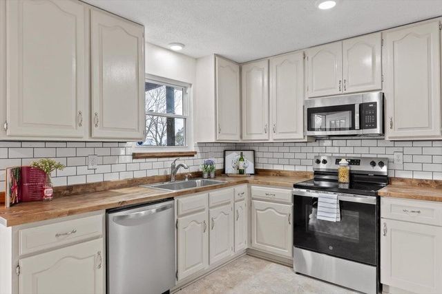 302 Locust Street, Englewood, TN 37329