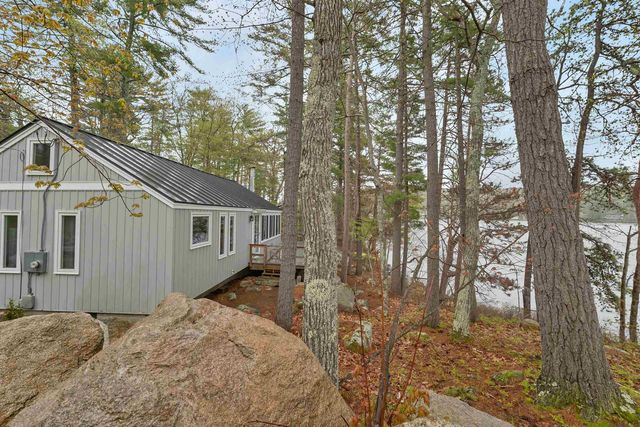 11 Owls Head Point, New Durham, NH 03855