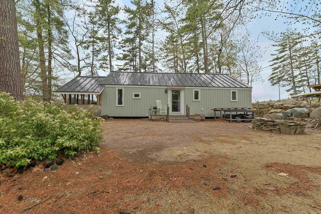 11 Owls Head Point, New Durham, NH 03855