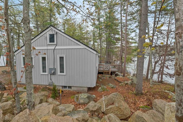 11 Owls Head Point, New Durham, NH 03855