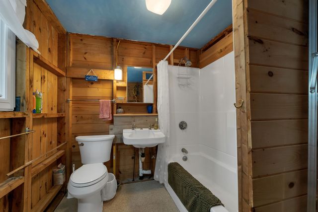 11 Owls Head Point, New Durham, NH 03855