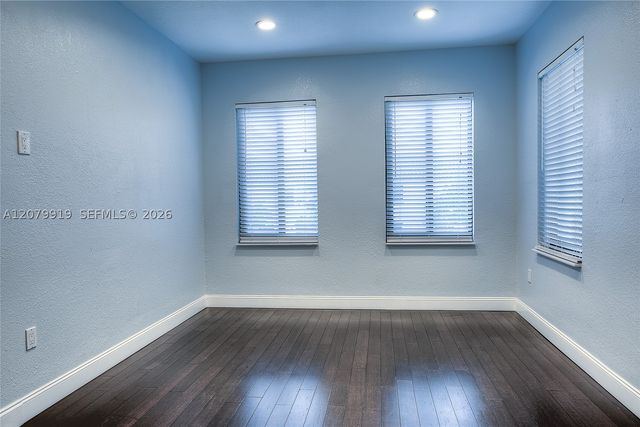 18355 NW 89th Ave, Hialeah, FL 33018
