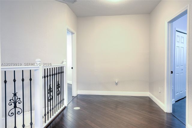 18355 NW 89th Ave, Hialeah, FL 33018