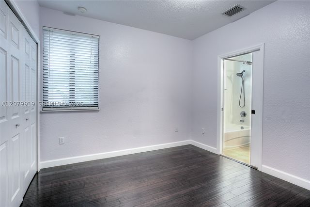 18355 NW 89th Ave, Hialeah, FL 33018