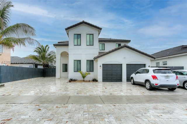 18355 NW 89th Ave, Hialeah, FL 33018