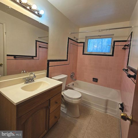 7304 CAMP ALGER AVE, Falls Church, VA 22042