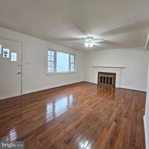 7304 CAMP ALGER AVE, Falls Church, VA 22042