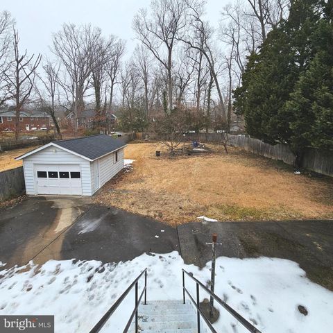 7304 CAMP ALGER AVE, Falls Church, VA 22042