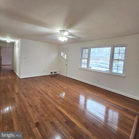 7304 CAMP ALGER AVE, Falls Church, VA 22042