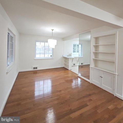 7304 CAMP ALGER AVE, Falls Church, VA 22042