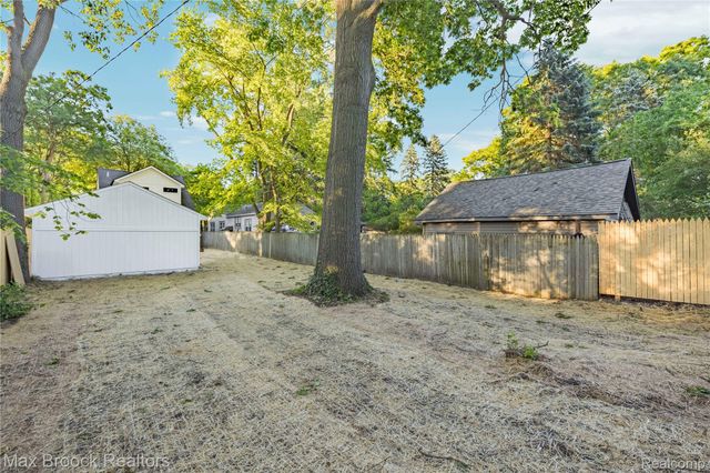 36 Woodward Heights Boulevard, Pleasant Ridge, MI 48069