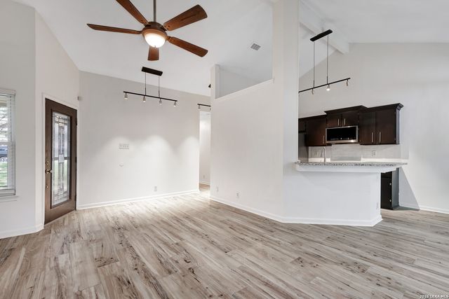 9524 Stillforest, San Antonio, TX 78250