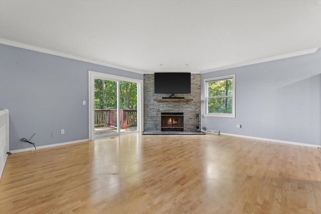 2117 Harris-Highland DRIVE, Waukesha, WI 53188