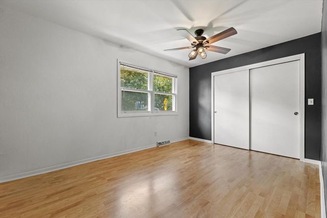 2117 Harris-Highland DRIVE, Waukesha, WI 53188