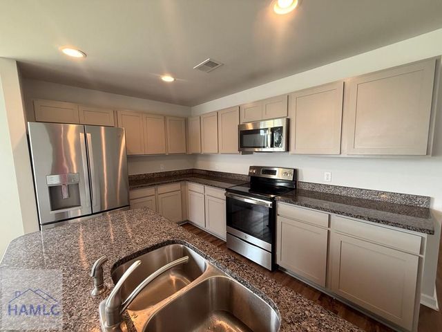 481 Tondee Way, Midway, GA 31320