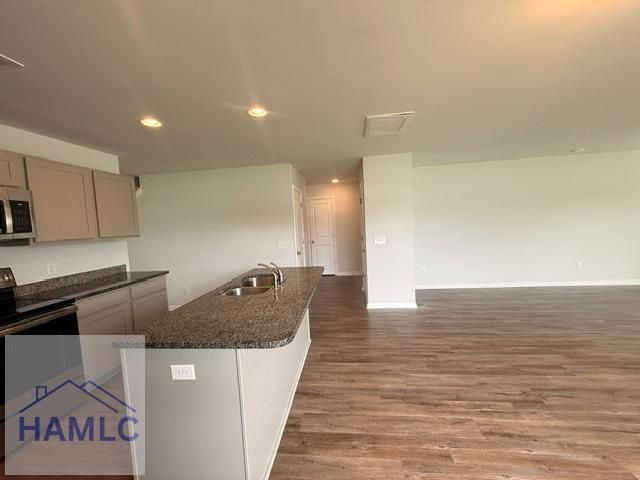481 Tondee Way, Midway, GA 31320