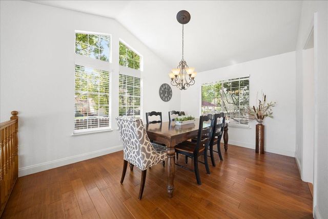 101 Thoreau Ln, Folsom, CA 95630