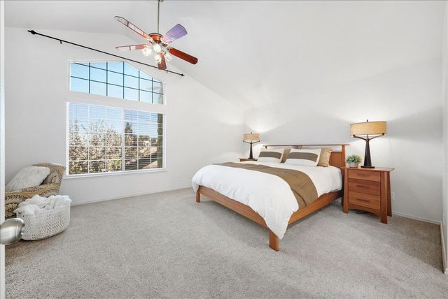 101 Thoreau Ln, Folsom, CA 95630