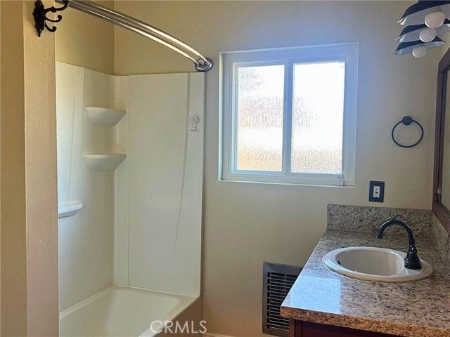 174 S Grand Army, San Jacinto, CA 92583