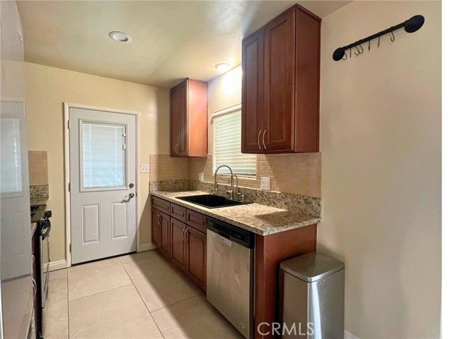 174 S Grand Army, San Jacinto, CA 92583