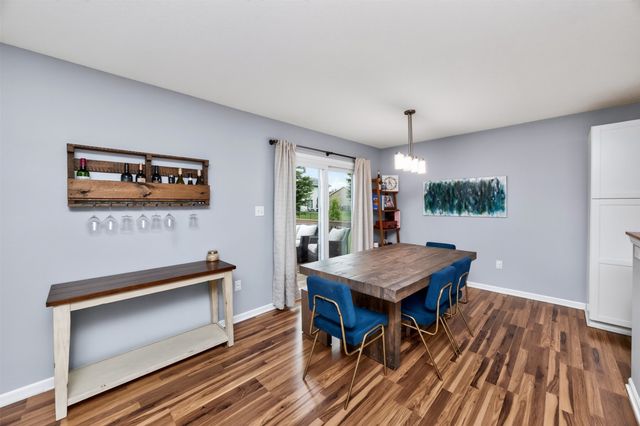 860 SE Harper Drive, Waukee, IA 50263