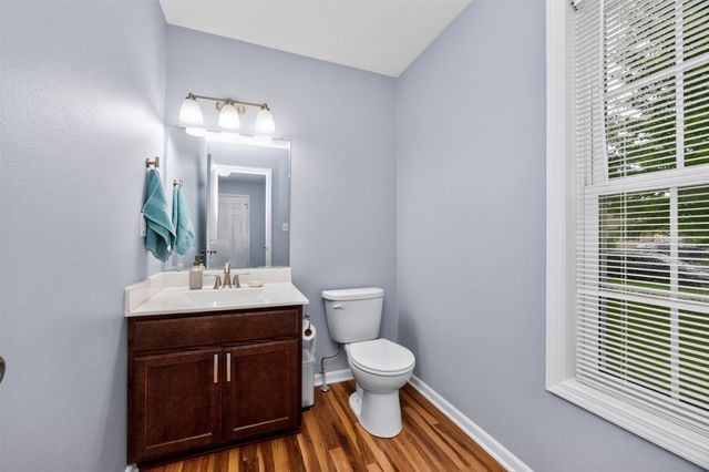 860 SE Harper Drive, Waukee, IA 50263